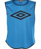 манишка umbro training bib big logo синий senior